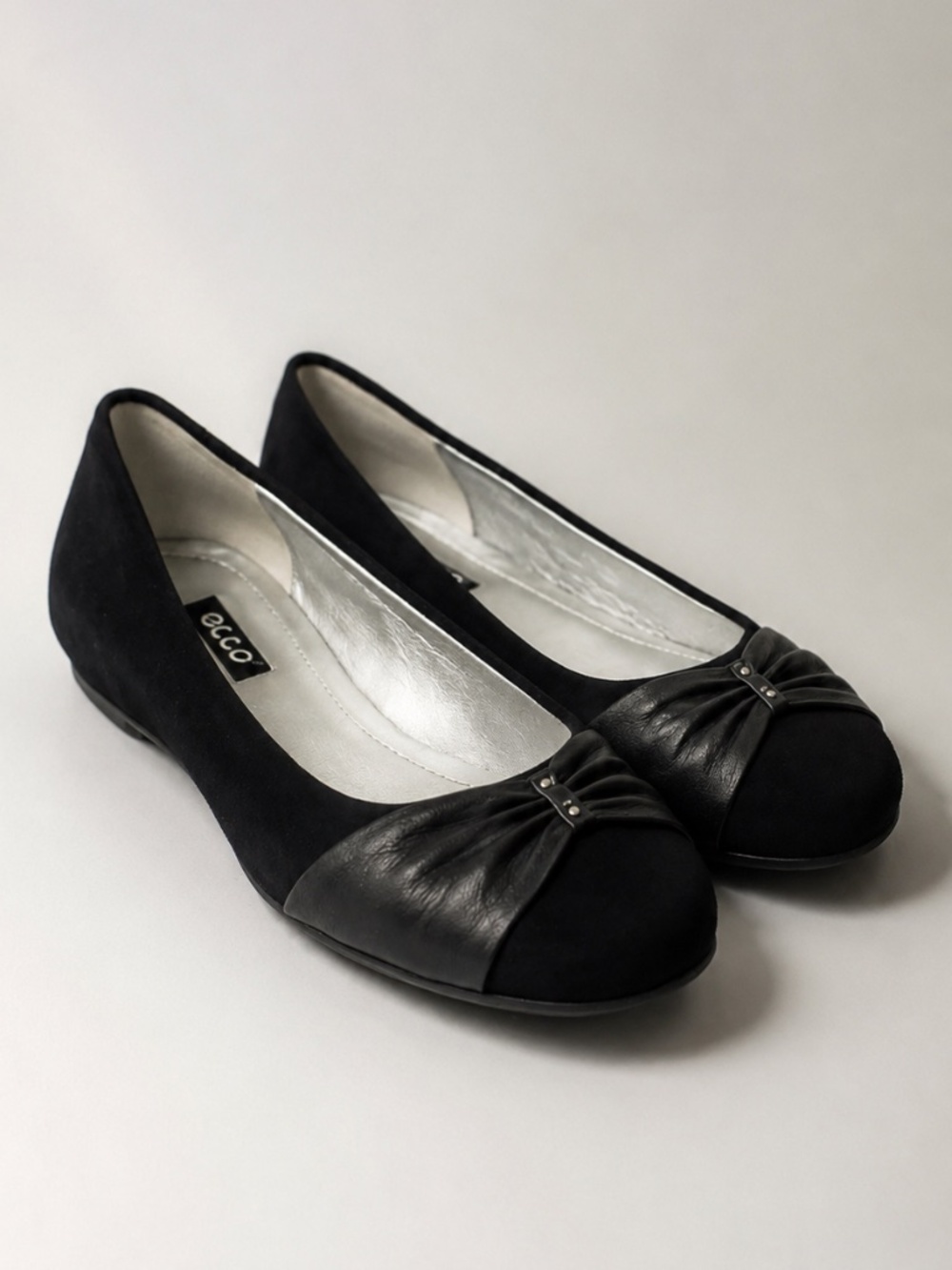 ECCO Black Suede Leather‎ Bow Ballet Flats Comfy Classic Dressy 37